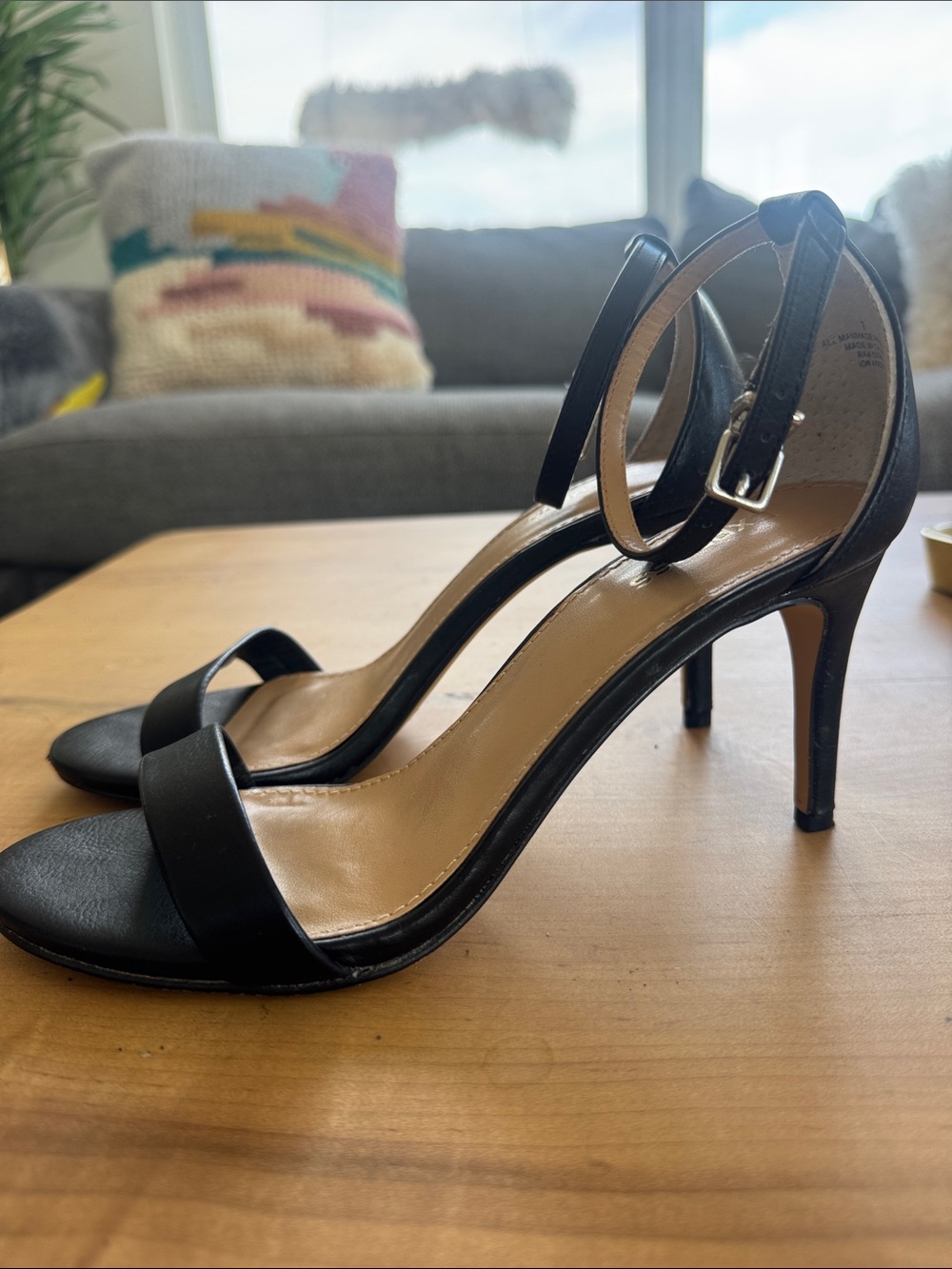 Express Black Open-Toe Ankle-Strap Heels Size 7 Dressy Strappy Sandal Heels